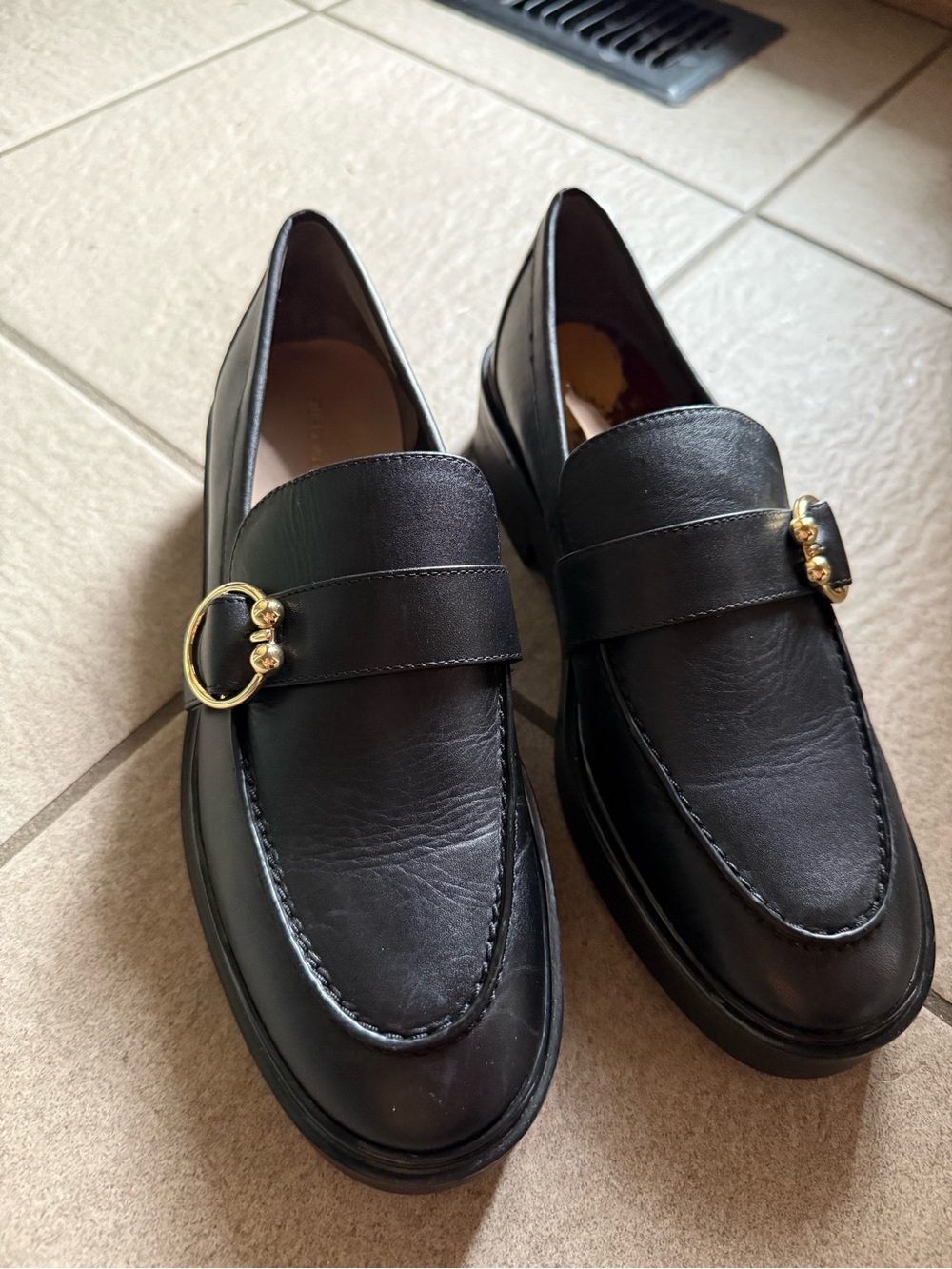 STUART WEITZMAN BRENNA LEATHER LOAFERS AS IS 37.5 - Picture 2 of 7